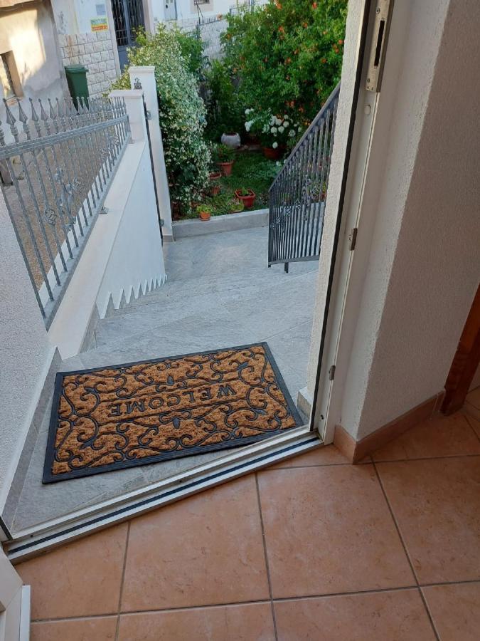 Apartman Luka Jadrtovac 외부 사진
