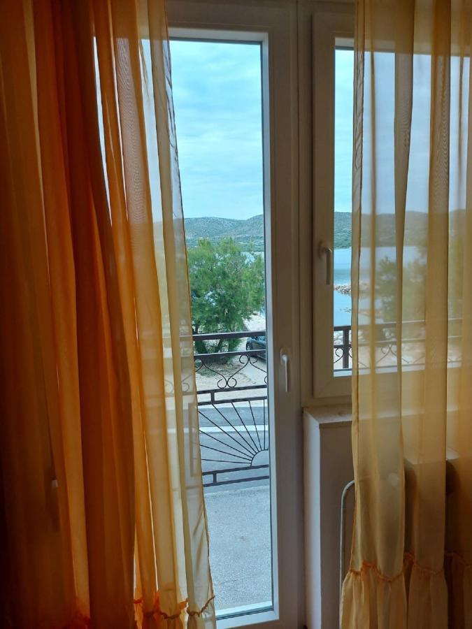 Apartman Luka Jadrtovac 외부 사진